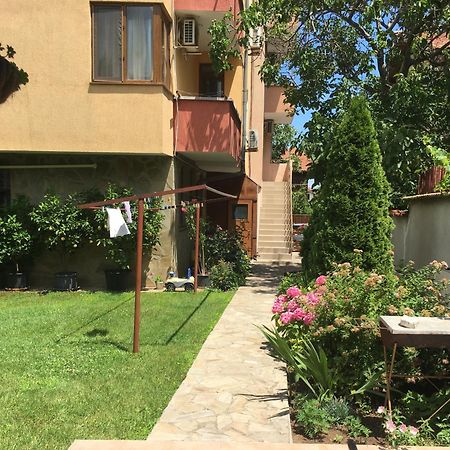 Chervenkov Guest House เชอร์โนโมเรทส์ ภายนอก รูปภาพ