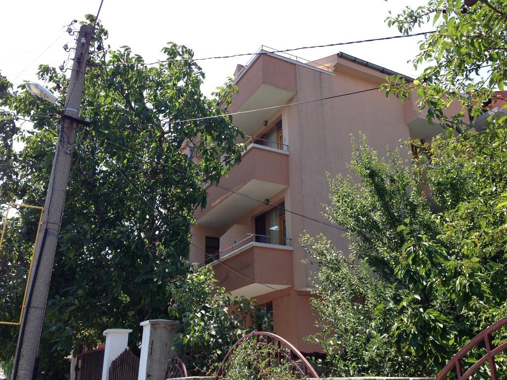 Chervenkov Guest House เชอร์โนโมเรทส์ ภายนอก รูปภาพ